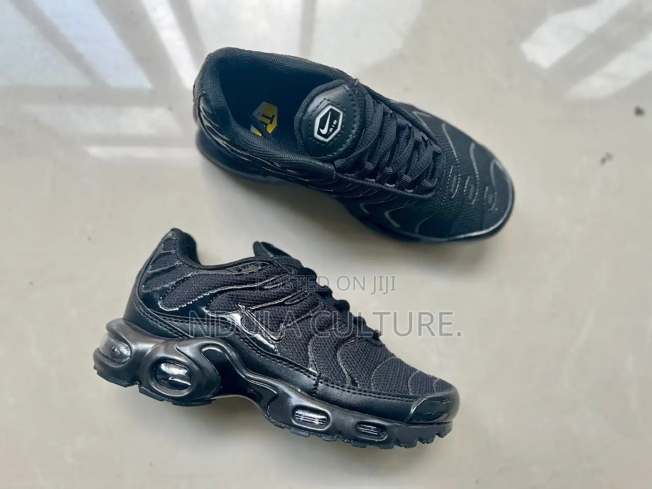 Kids Airmax Plus Nike Tn Sneakers