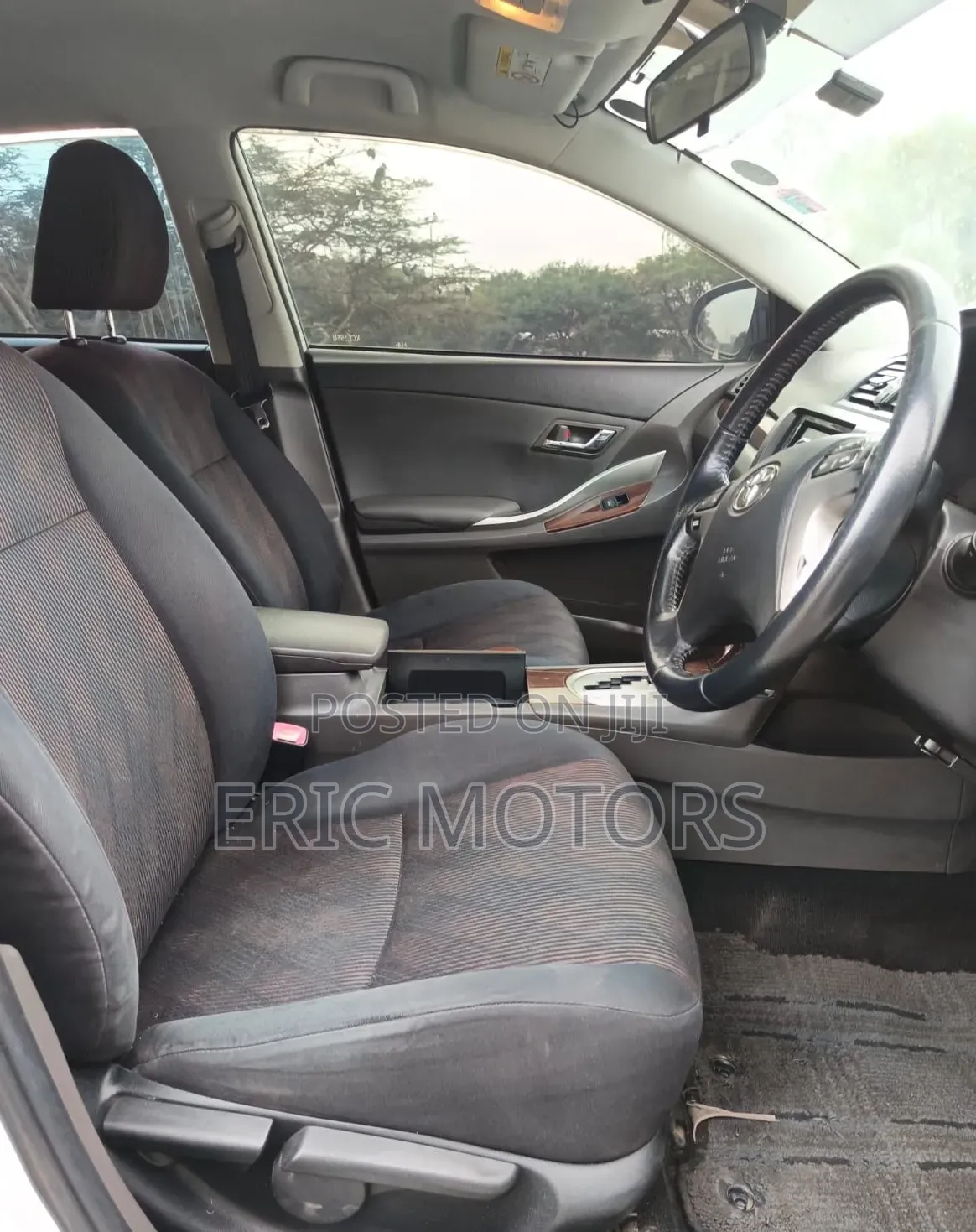 Toyota Premio 2014 Off white