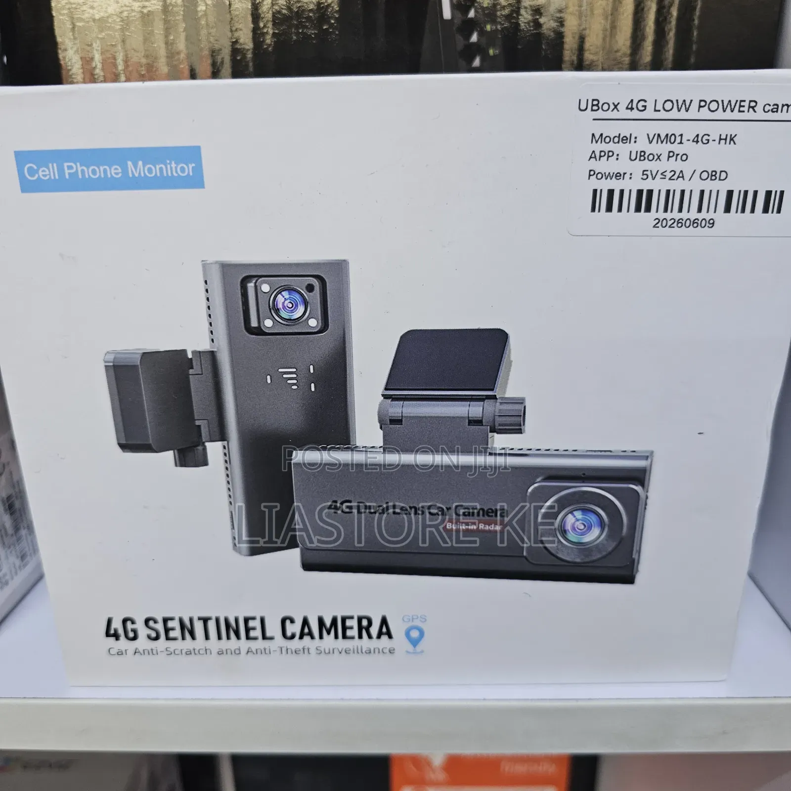 Dual Lens 4G Car Dash Camera With Live View and Motion Detection