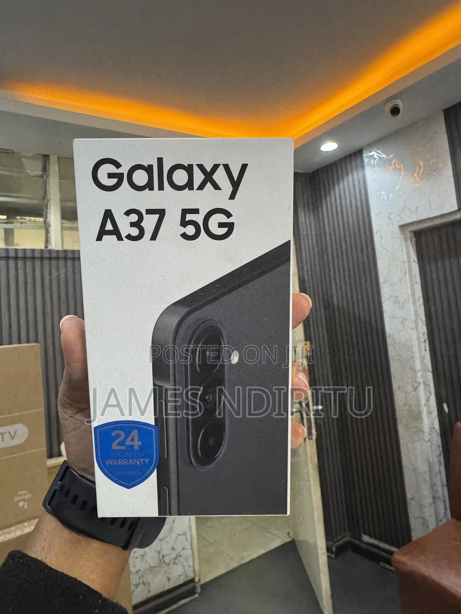New Samsung Galaxy A37 128 GB Black