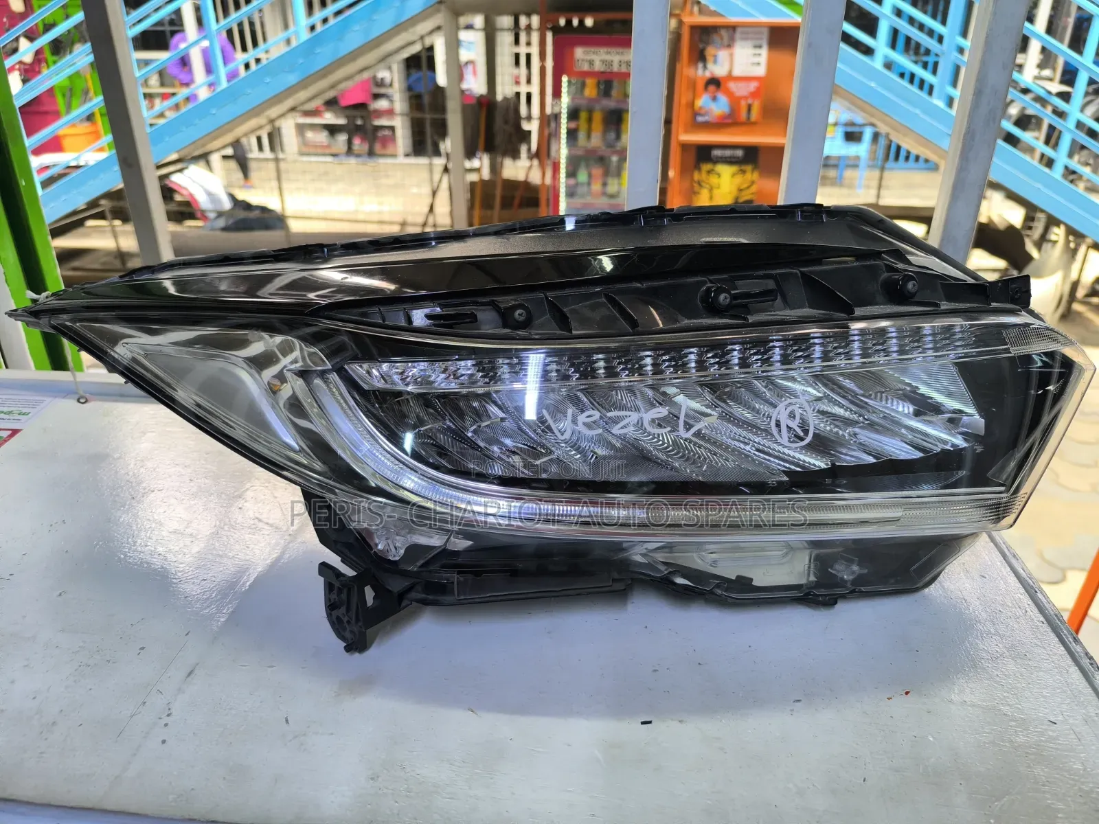 Honda Vezel 2018 Xenon Headlights Available