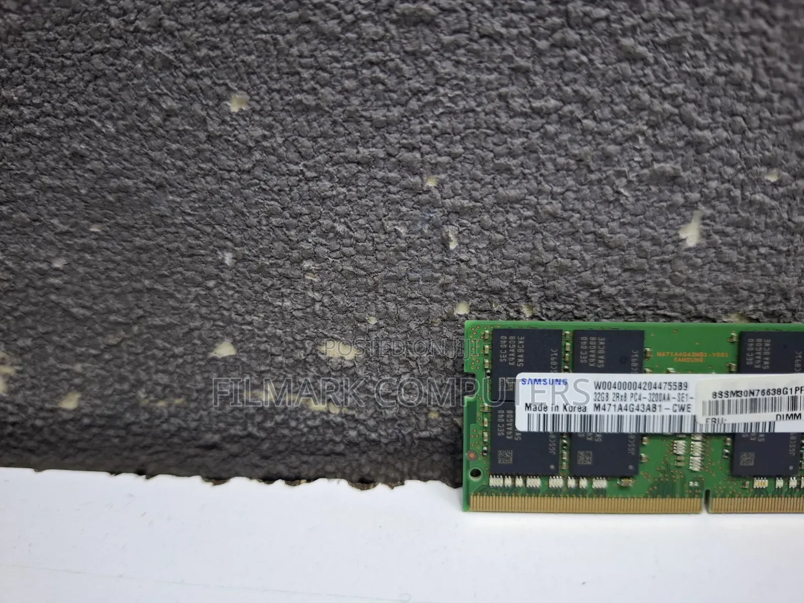 SAMSUNG 32GB 2Rx8 PC4-3200AA-SE1-11 Laptop Ram