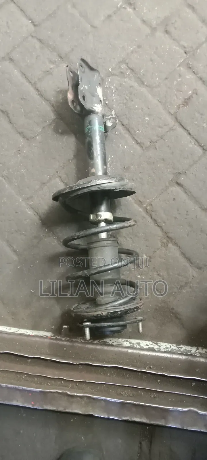 Mitsubishi Colt Shock Absorber