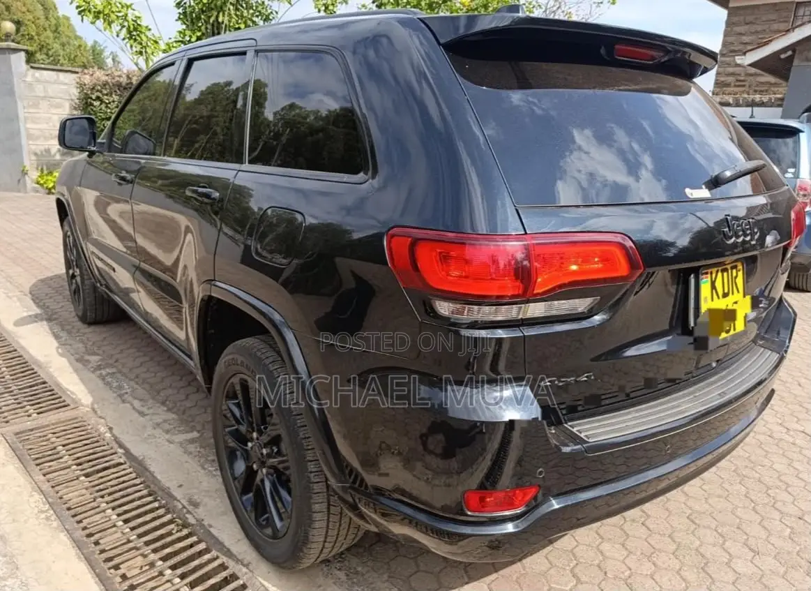 Jeep Grand Cherokee Limited 4dr 4x4 2017 Black