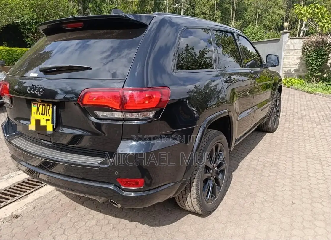 Jeep Grand Cherokee Limited 4dr 4x4 2017 Black