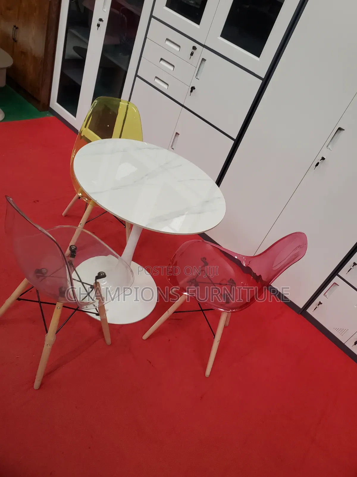 Tulip Pedestal Table and Acrylic Eames Chairs Set