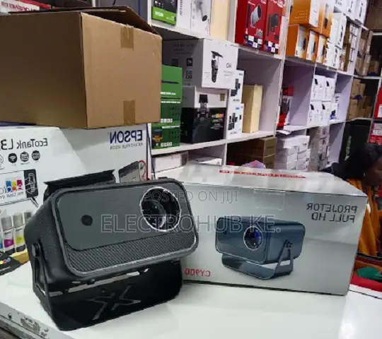 CY900 Portable Smart Projector for Home and Office