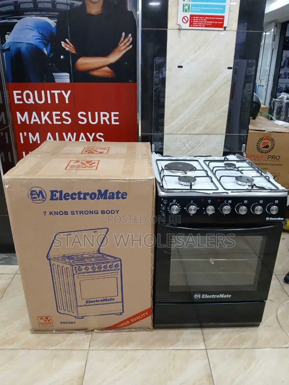 Black Eletromate 3+1 Standing Cooker