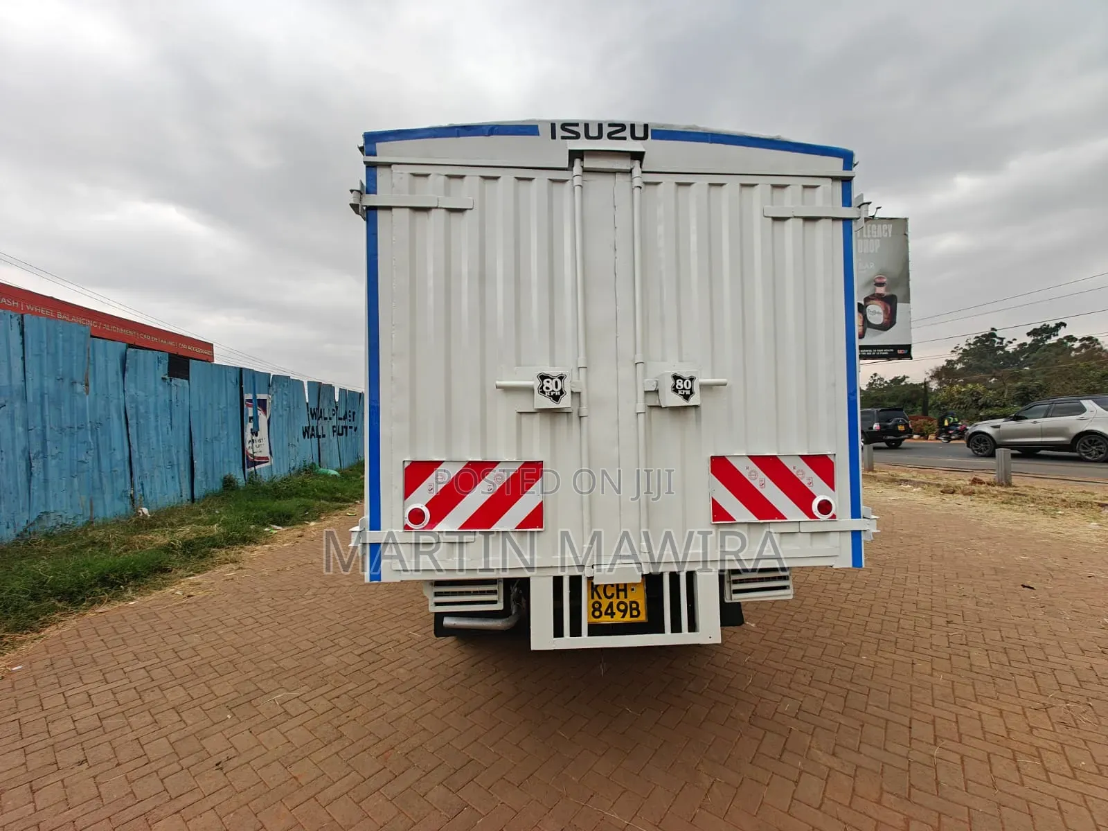 NPR Isuzu Covered Body