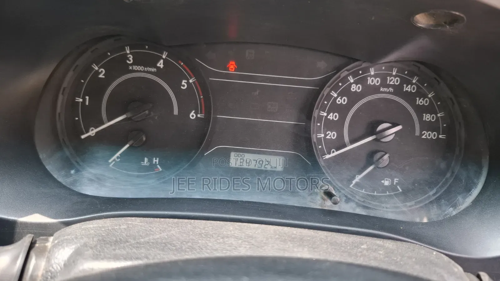 Toyota Hilux 2021 White