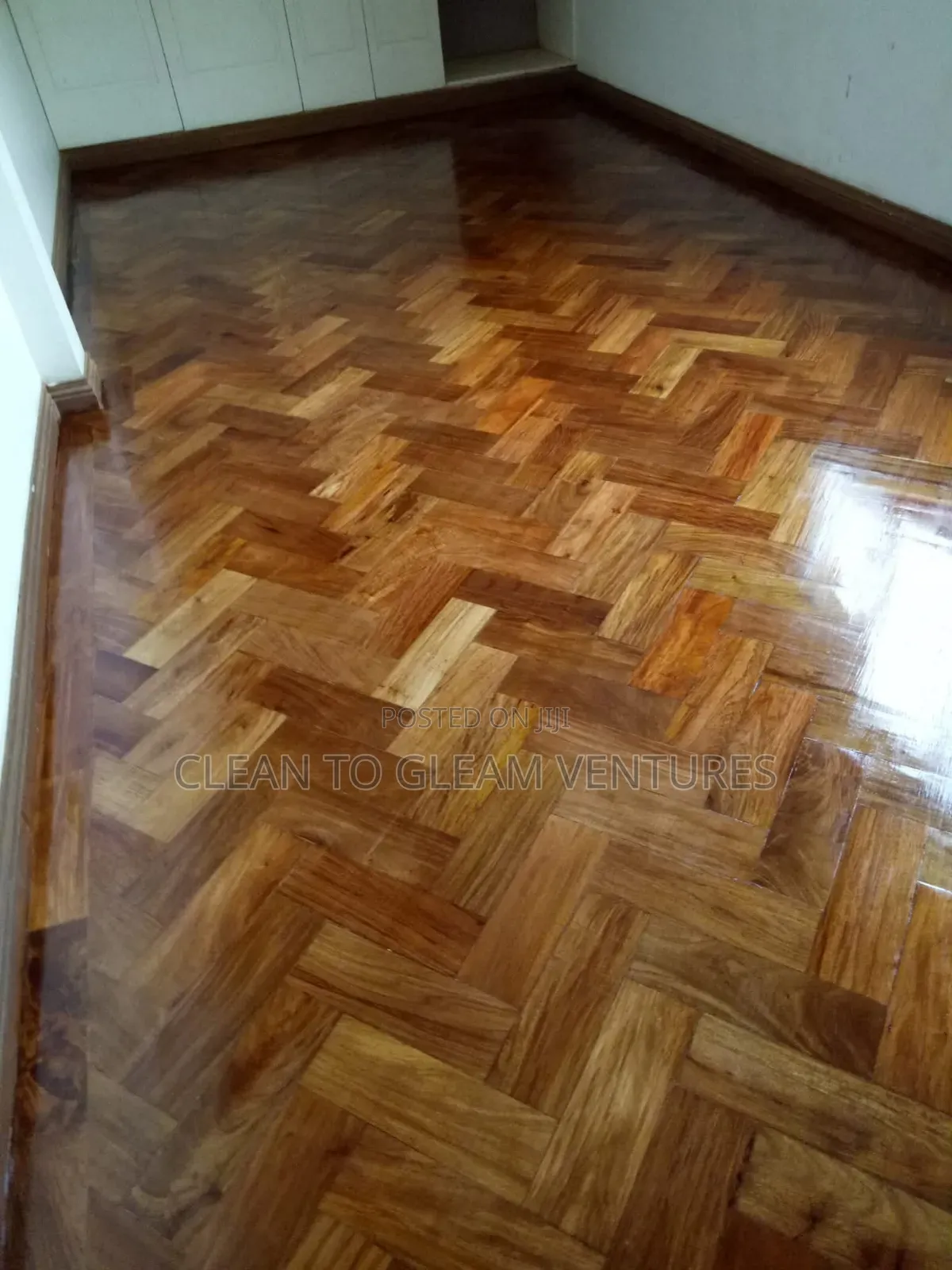 Mahogany, Cedar,Oak,Pine Floor Installation,Repair,Sanding Vanishing