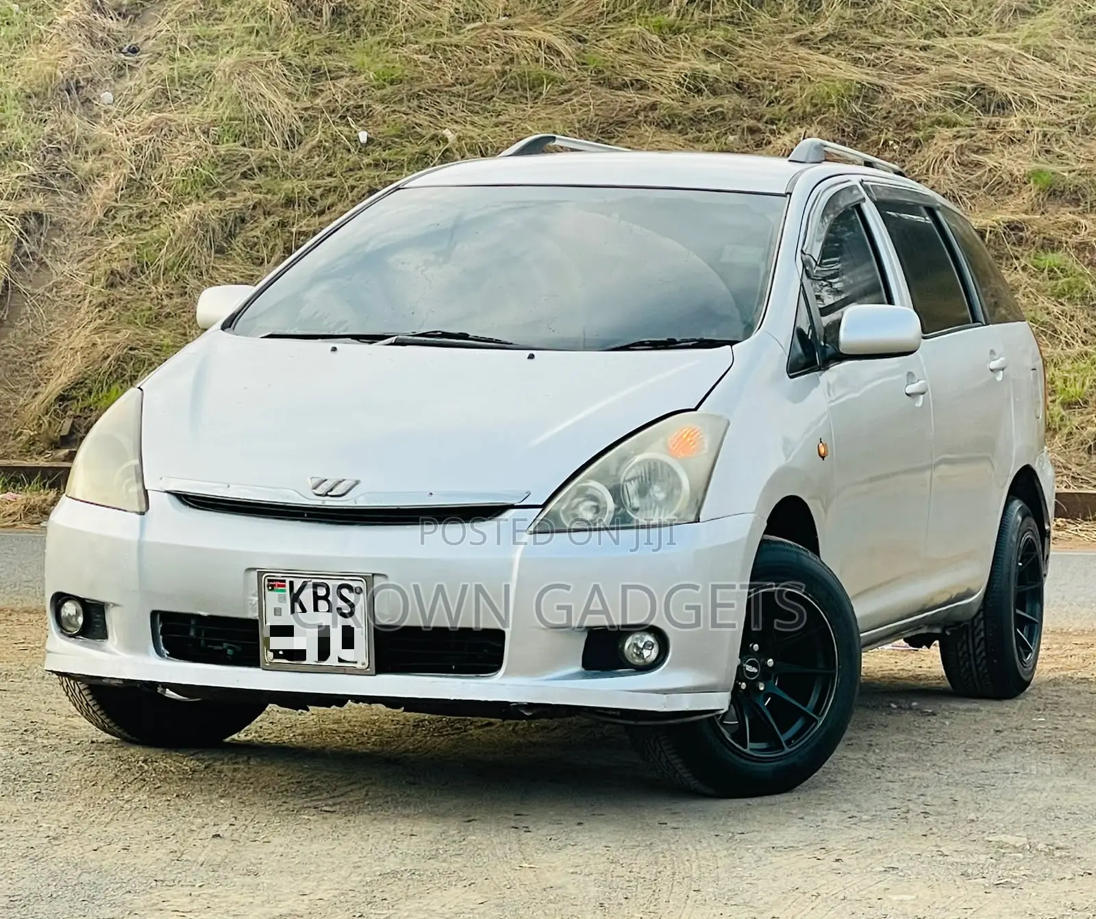 Toyota Wish 2005 1.8L Automatic Family MPV