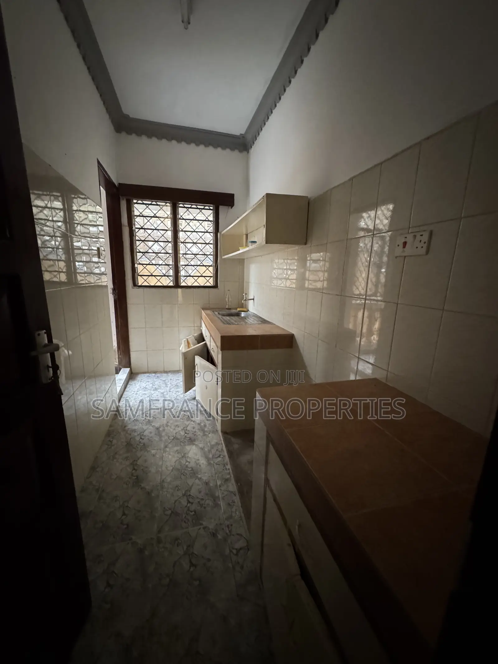 1bdrm Apartment in Beach Road, Nyali Mkomani for rent
