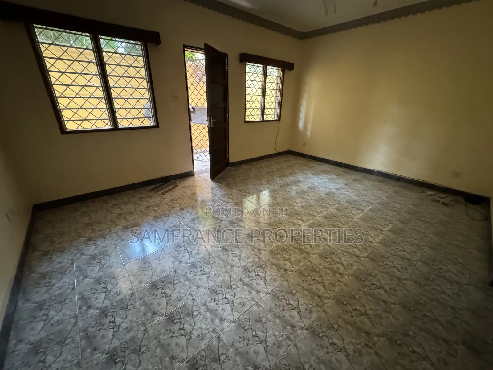 1bdrm Apartment in Beach Road, Nyali Mkomani for rent