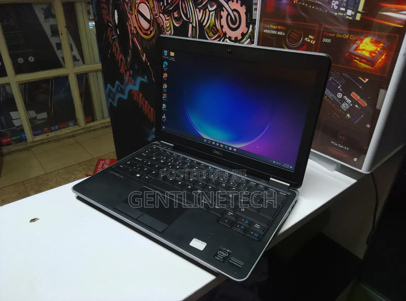 Laptop Dell Latitude E7240 8GB Intel Core i7 SSD 128GB