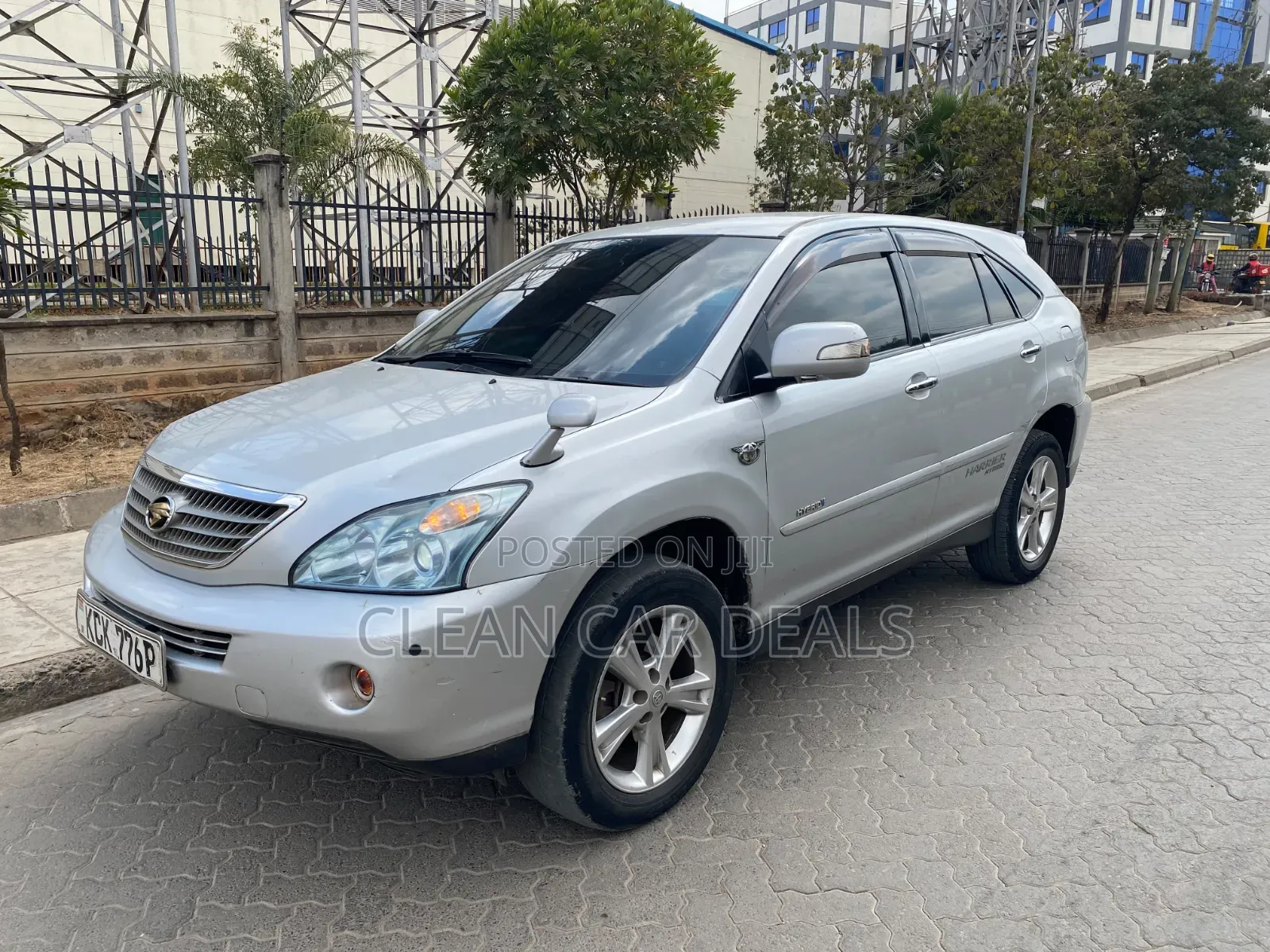 Toyota Harrier 2010 Silver