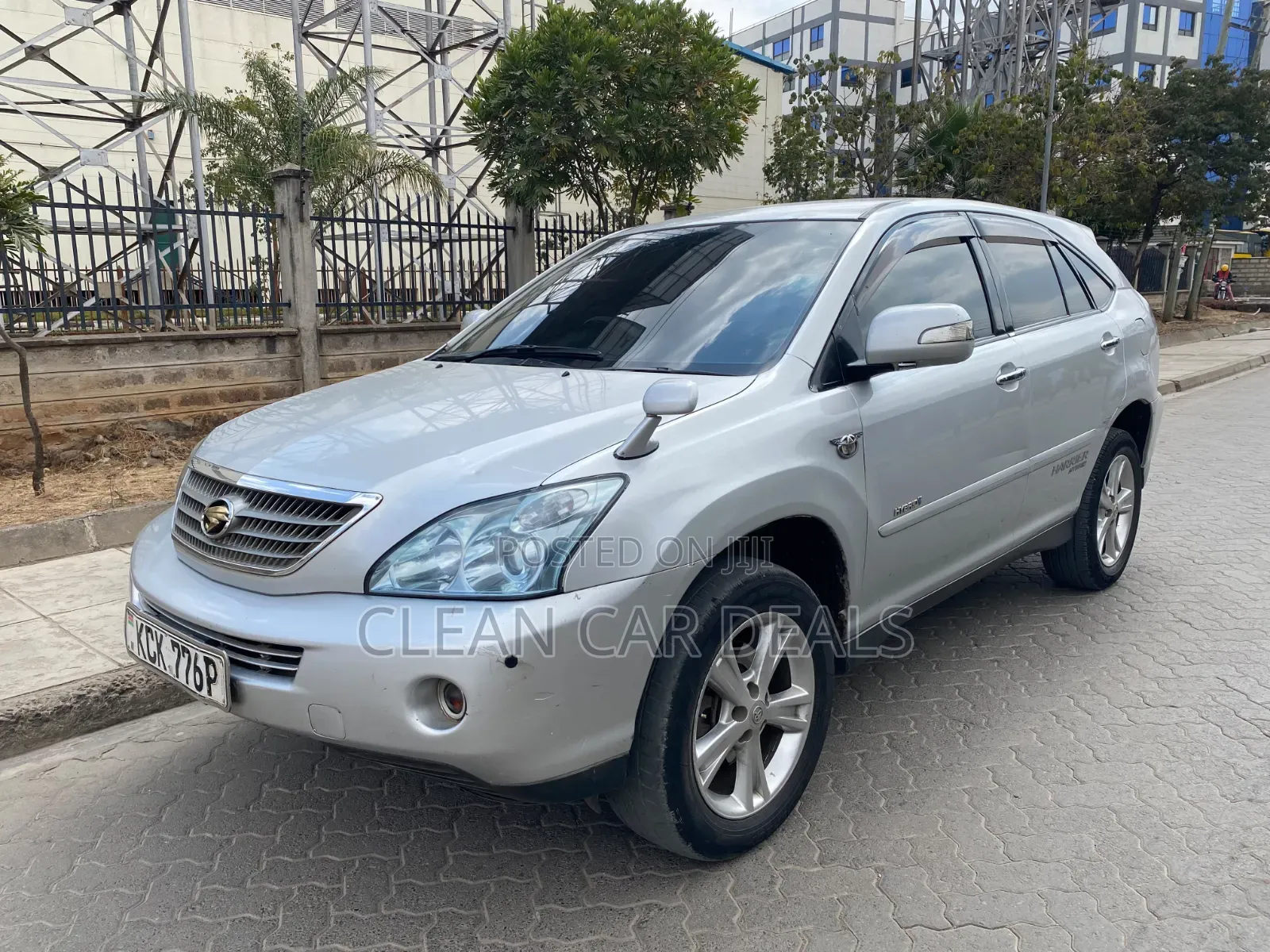 Toyota Harrier 2010 Silver