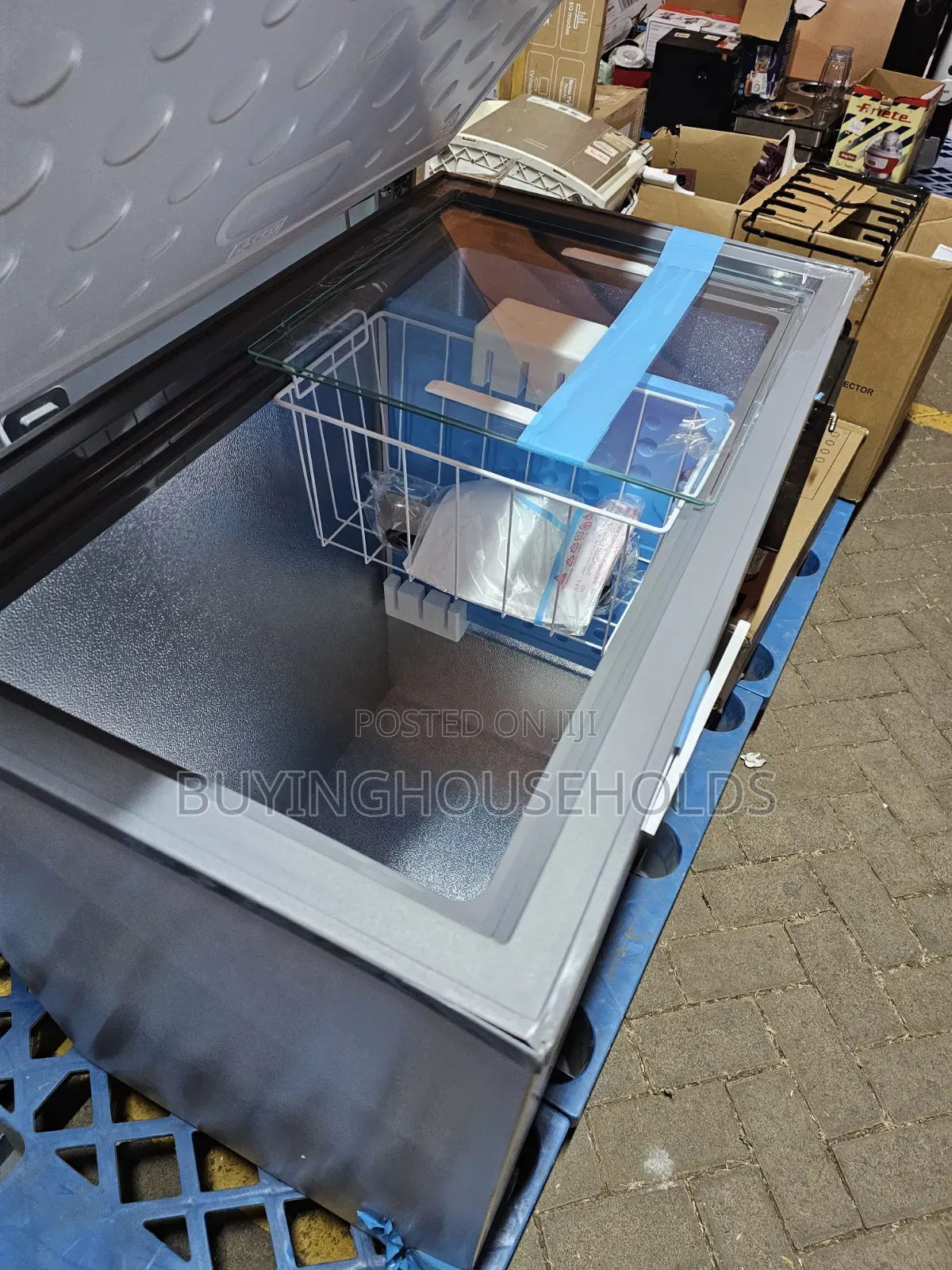 Von 200L Chest Freezer Brand New!