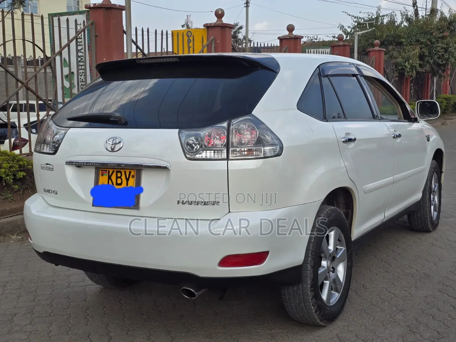 Toyota Harrier 2007 White