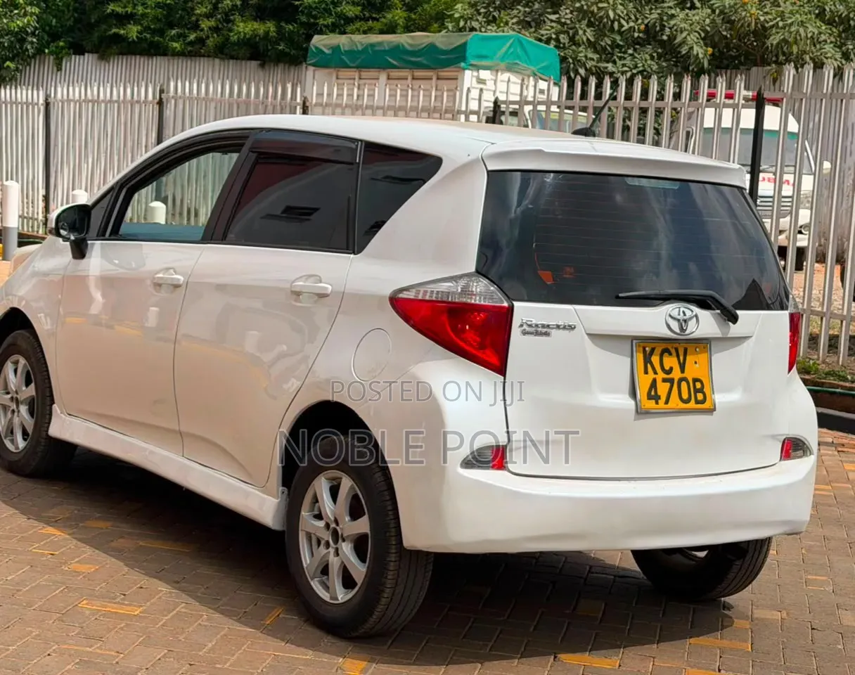 Toyota Ractis 2012 White