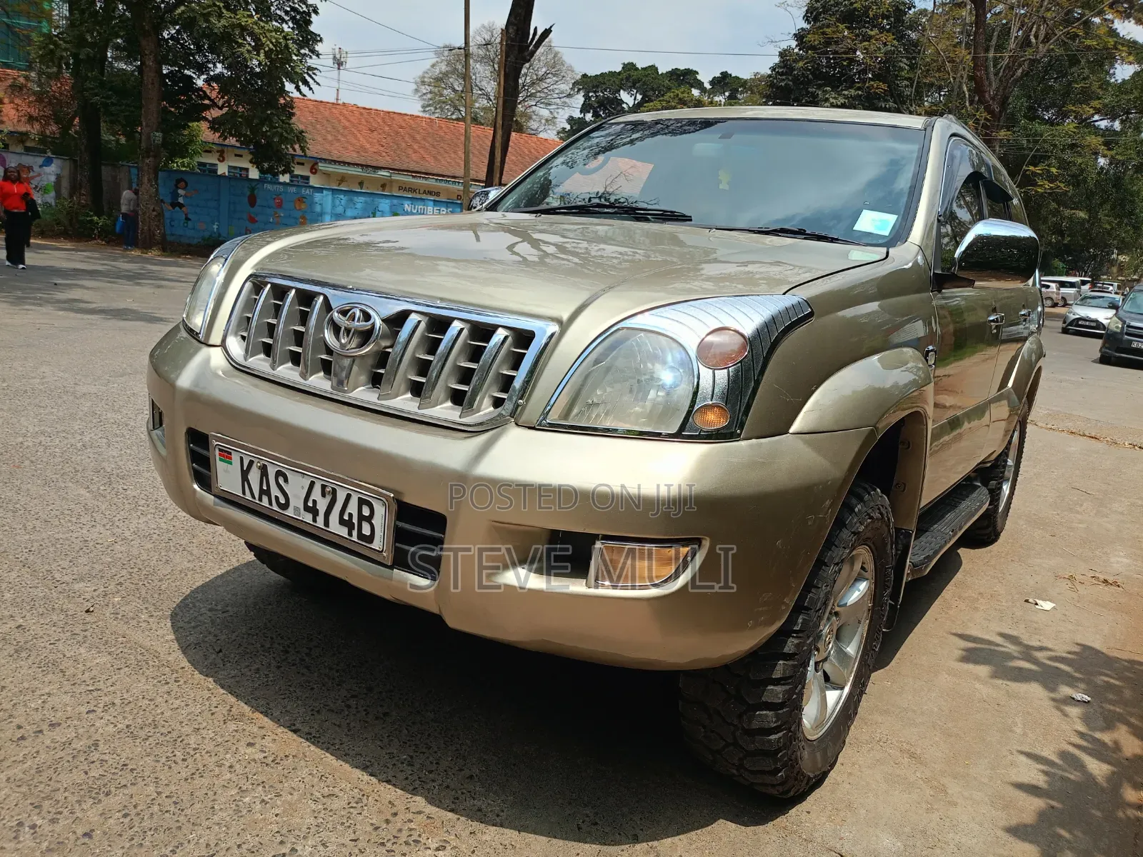Toyota Hilux 2003 Gold