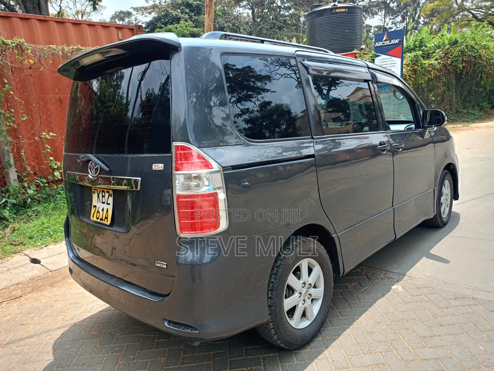 Toyota Noah 2008 Gray