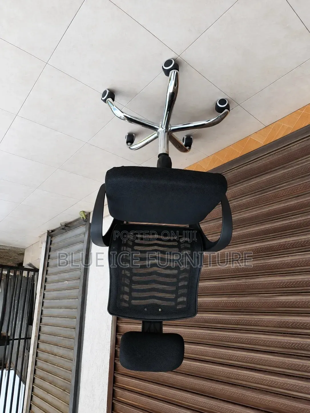 Office Chair;Ergonomic Mesh Office Chair With Headrest Chrome Base