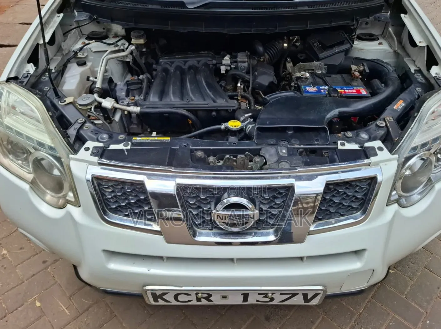 Nissan X-Trail 2011 White