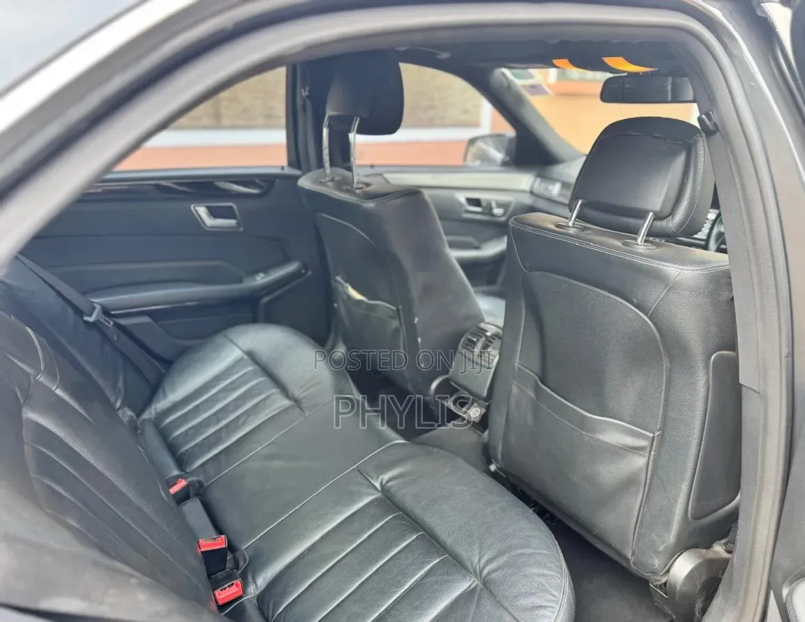 Mercedes-Benz E250 2010 Gray