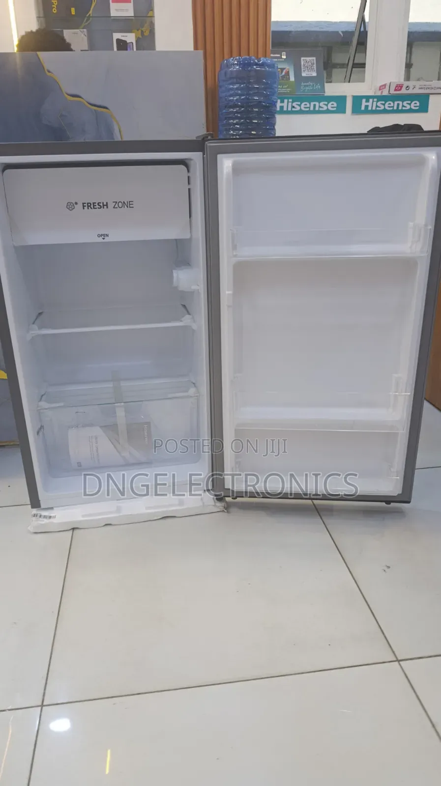 Hisense 94L Single Door Fridge REF094DR