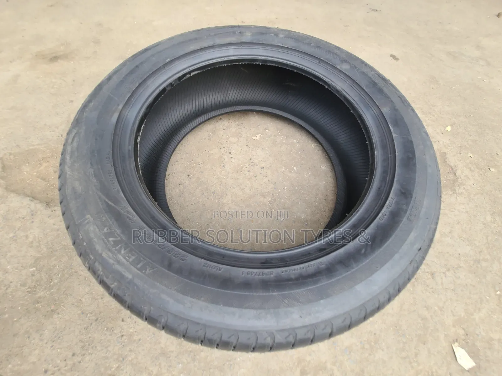 235 /55 R18 Bridgestone Tyres 104v Xl Alenza