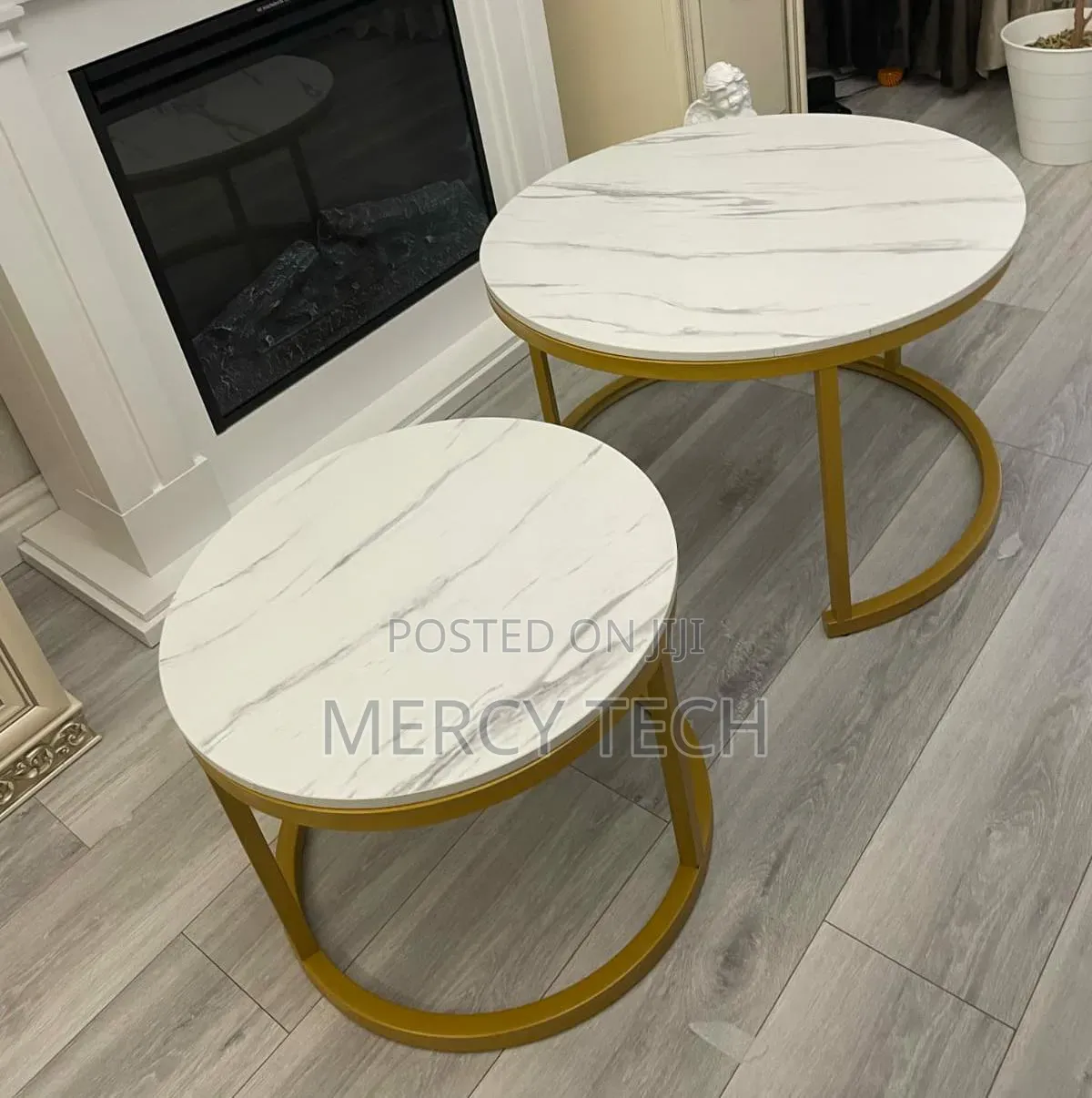White Nesting Coffee Table Set