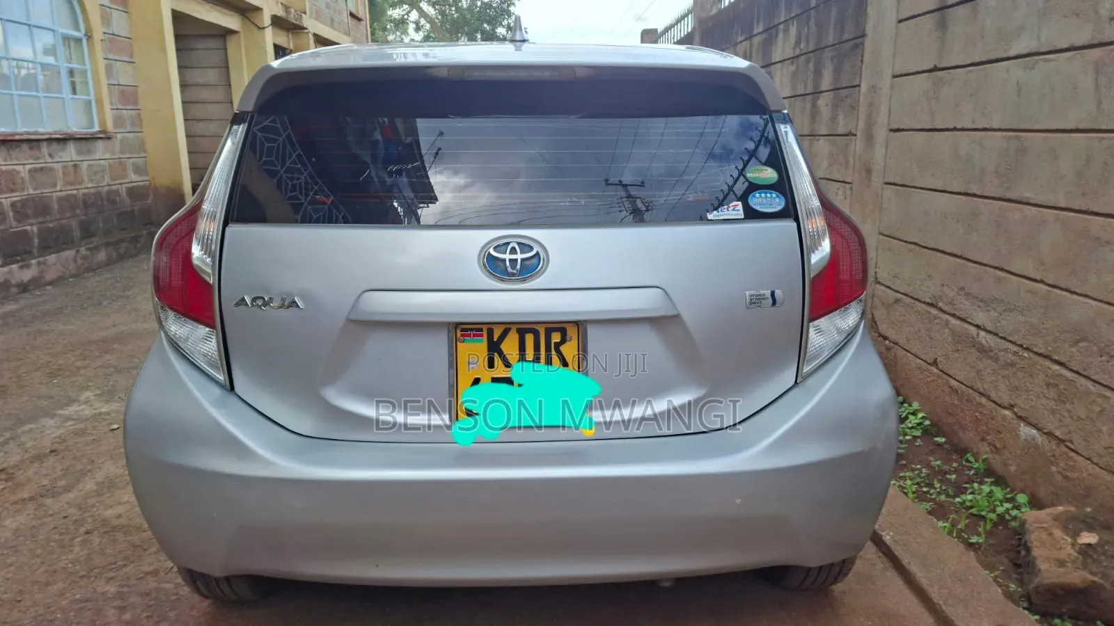 Toyota Aqua 2017 Silver
