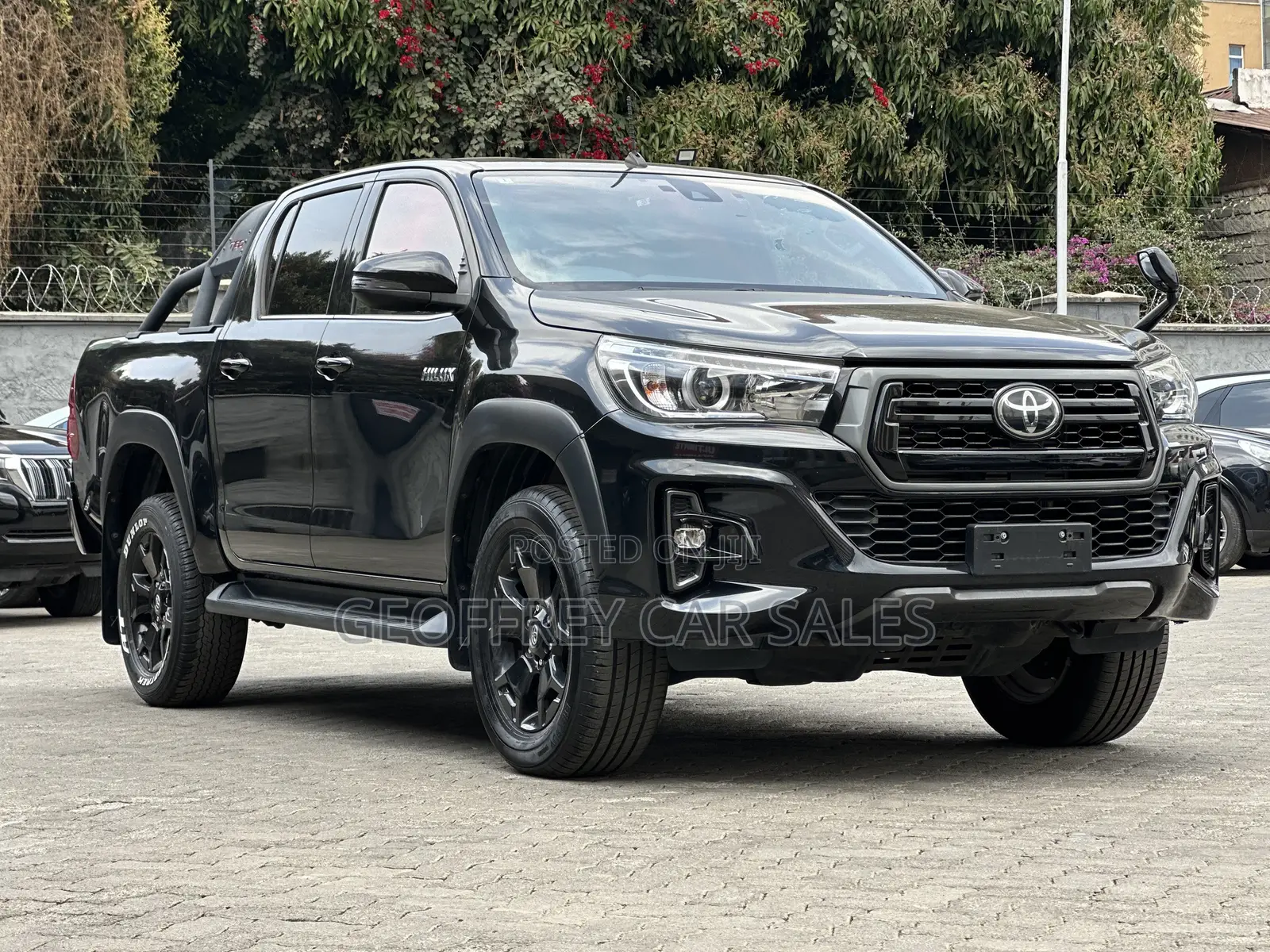 Toyota Hilux 2.4 Diesel 2020 Black