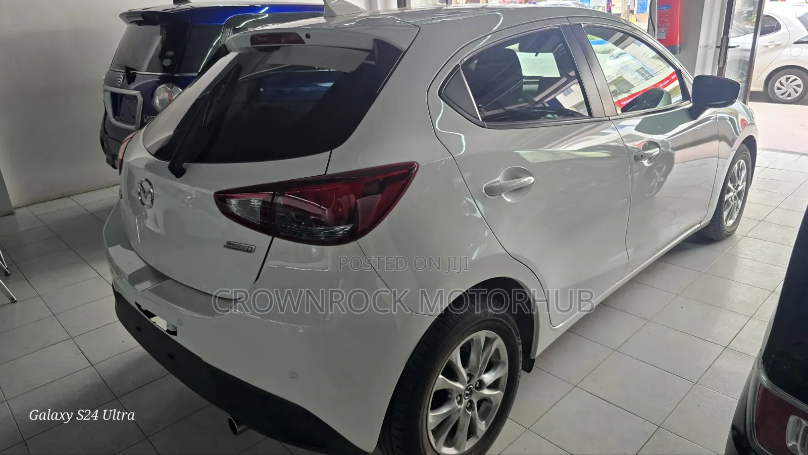 Mazda Demio 2018 White