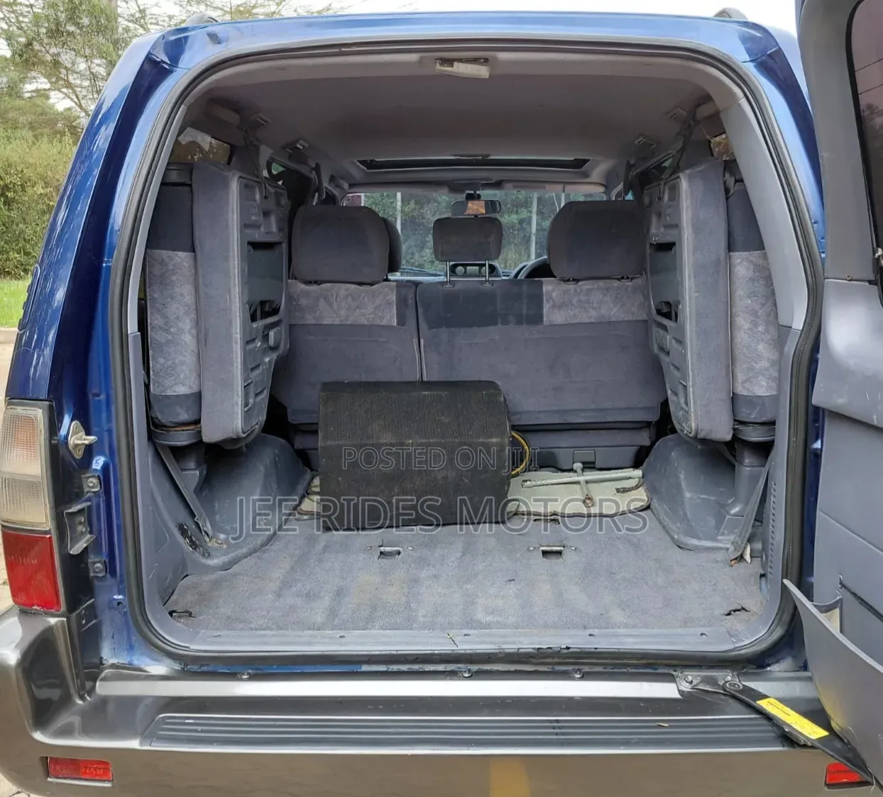Toyota Land Cruiser Prado 2000 Gray