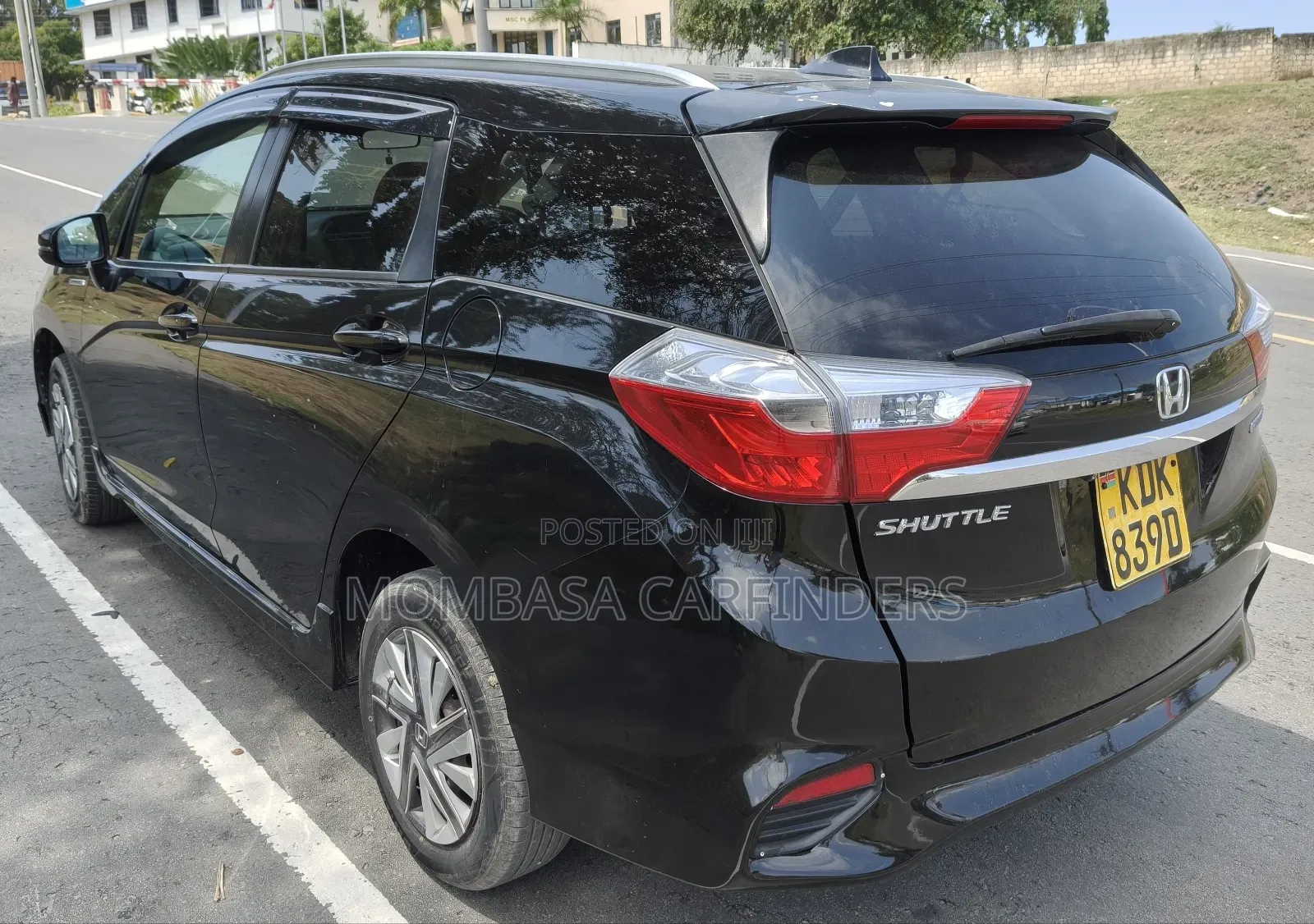 Honda Fit Shuttle 2016 Black