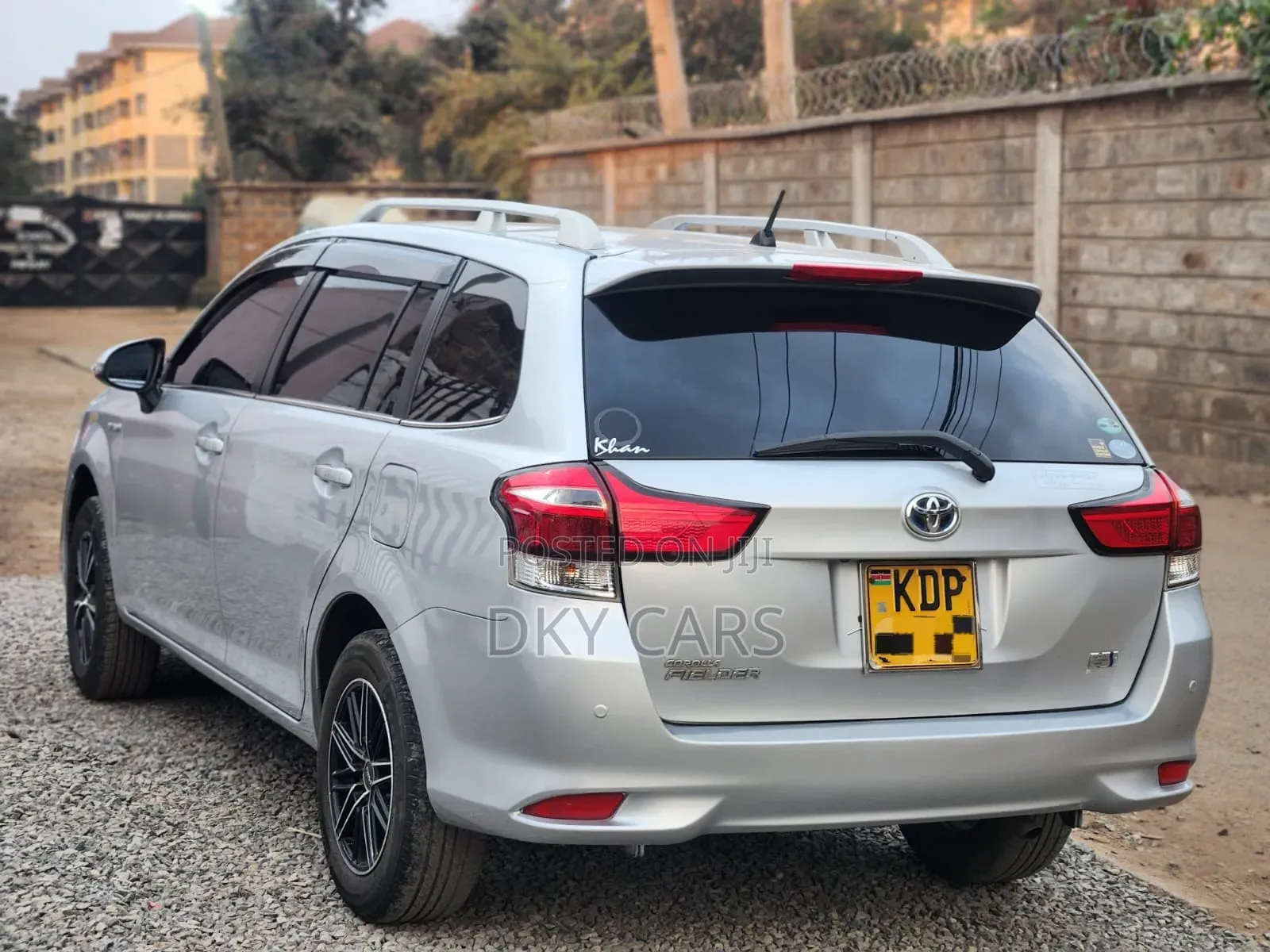 Toyota Corolla Fielder 2017