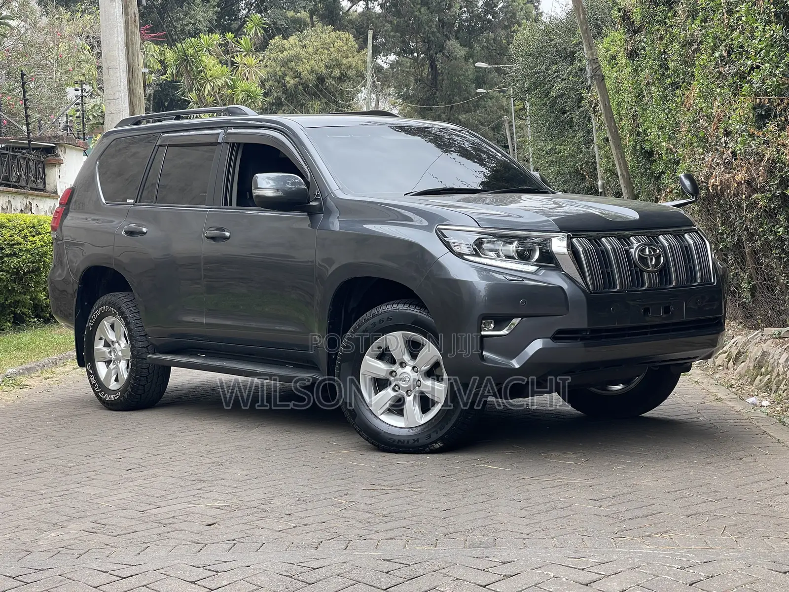 Toyota Land Cruiser Prado 2014 Gray