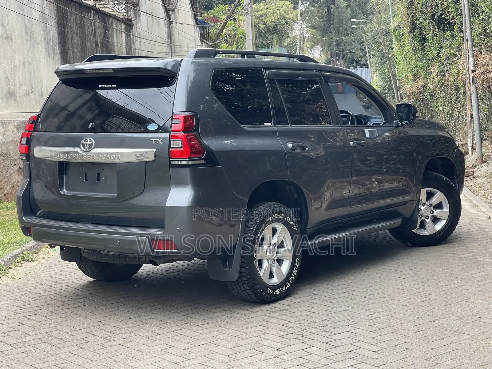 Toyota Land Cruiser Prado 2014 Gray