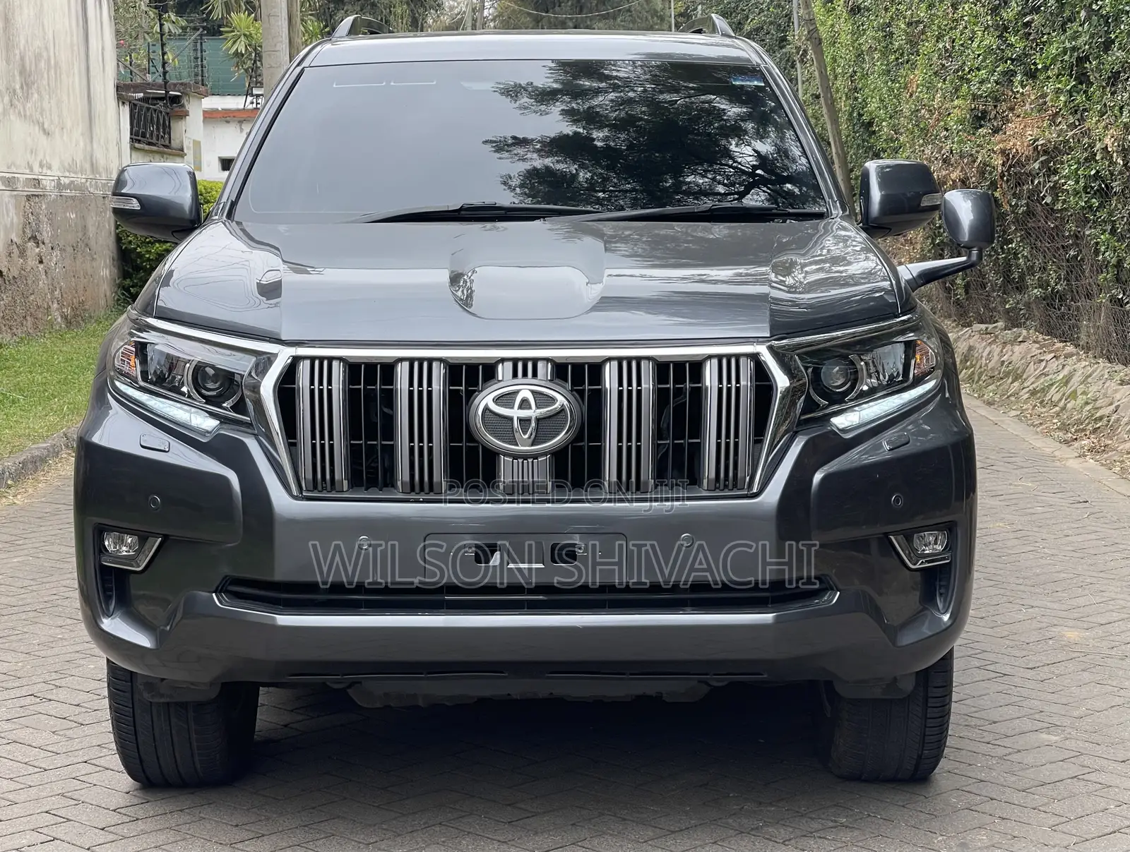 Toyota Land Cruiser Prado 2014 Gray