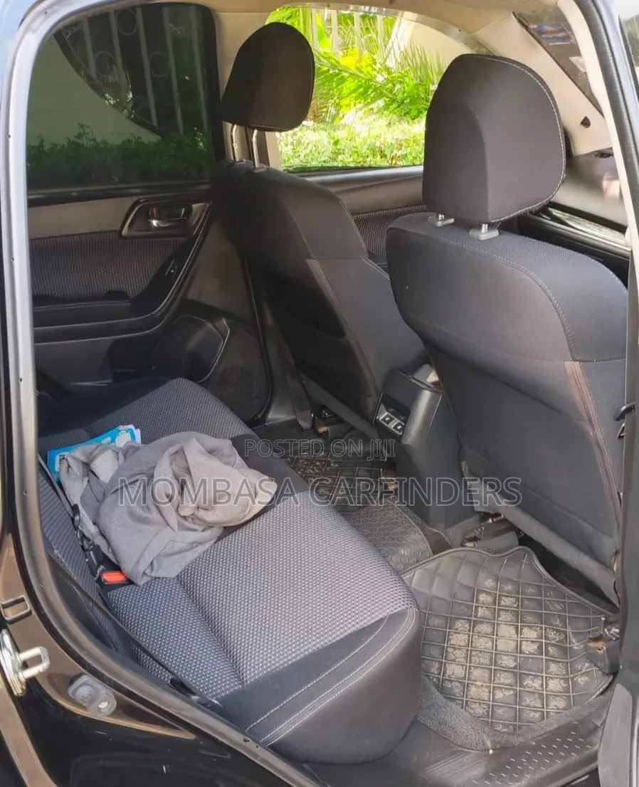 Subaru Forester 2016 Black
