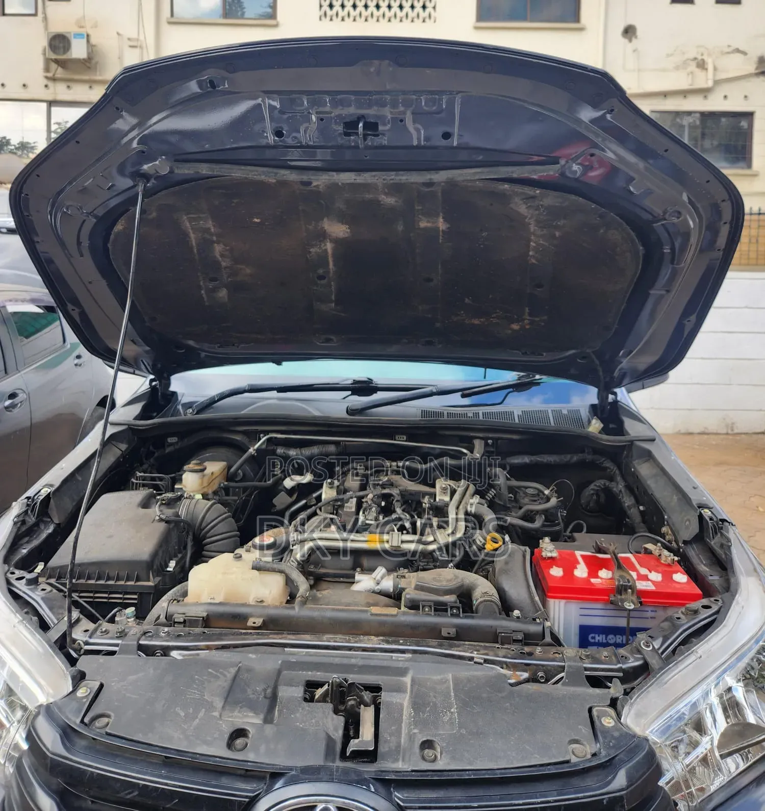Toyota Hilux 2016 Gray