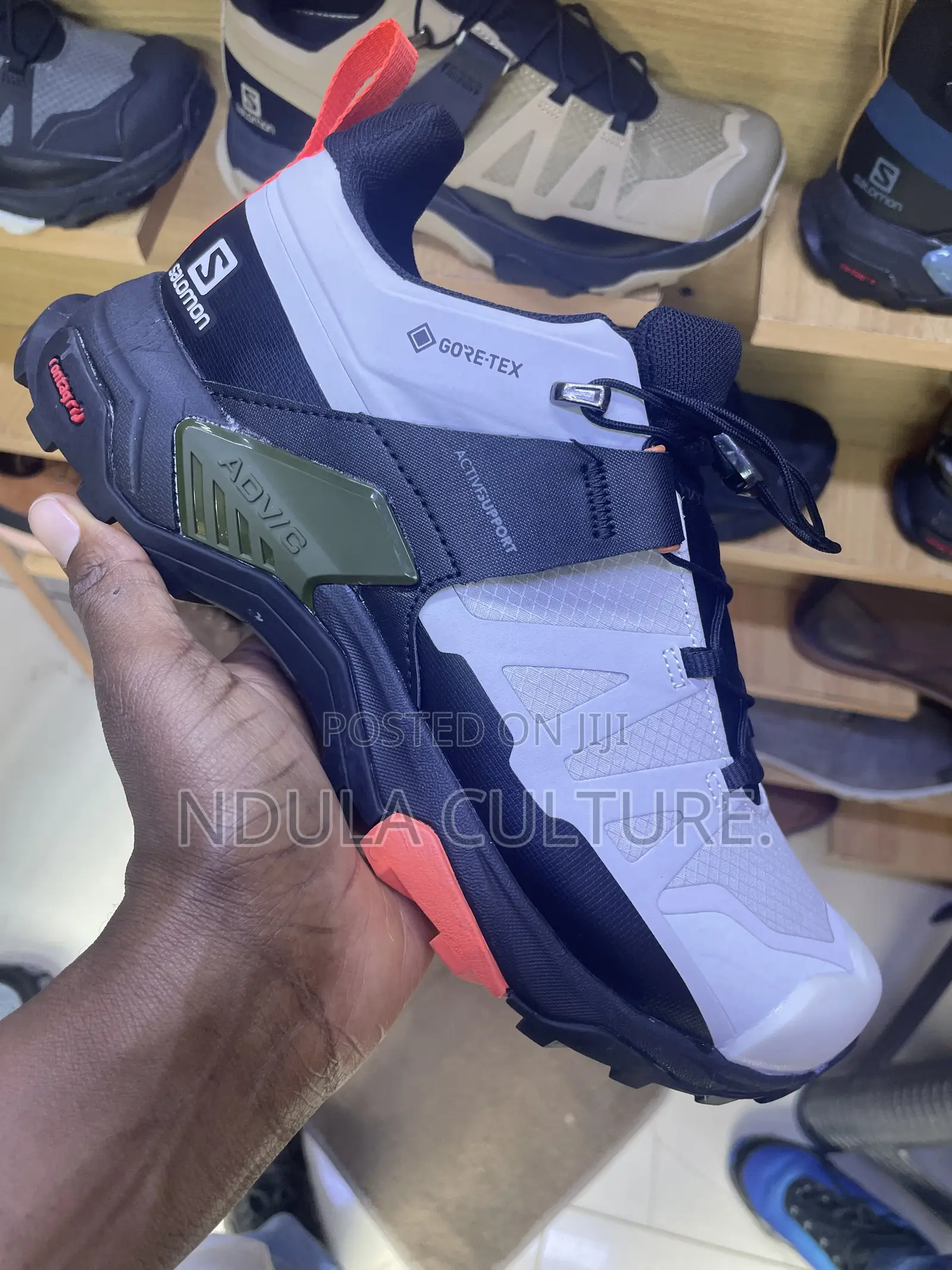 Salomon X Ultra 4 GTX Hiking Shoes