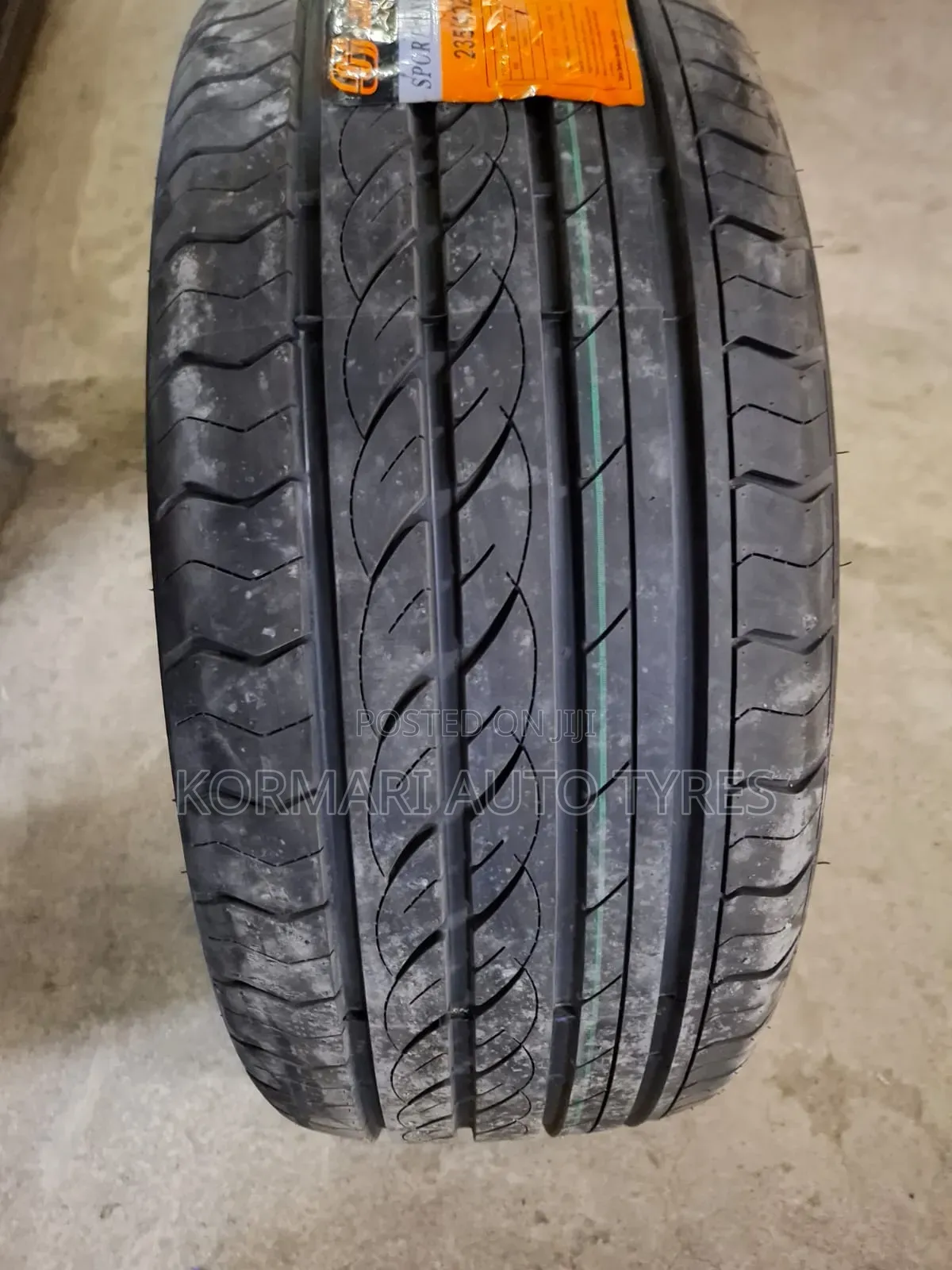 235/40r19 Joyroad Tyre