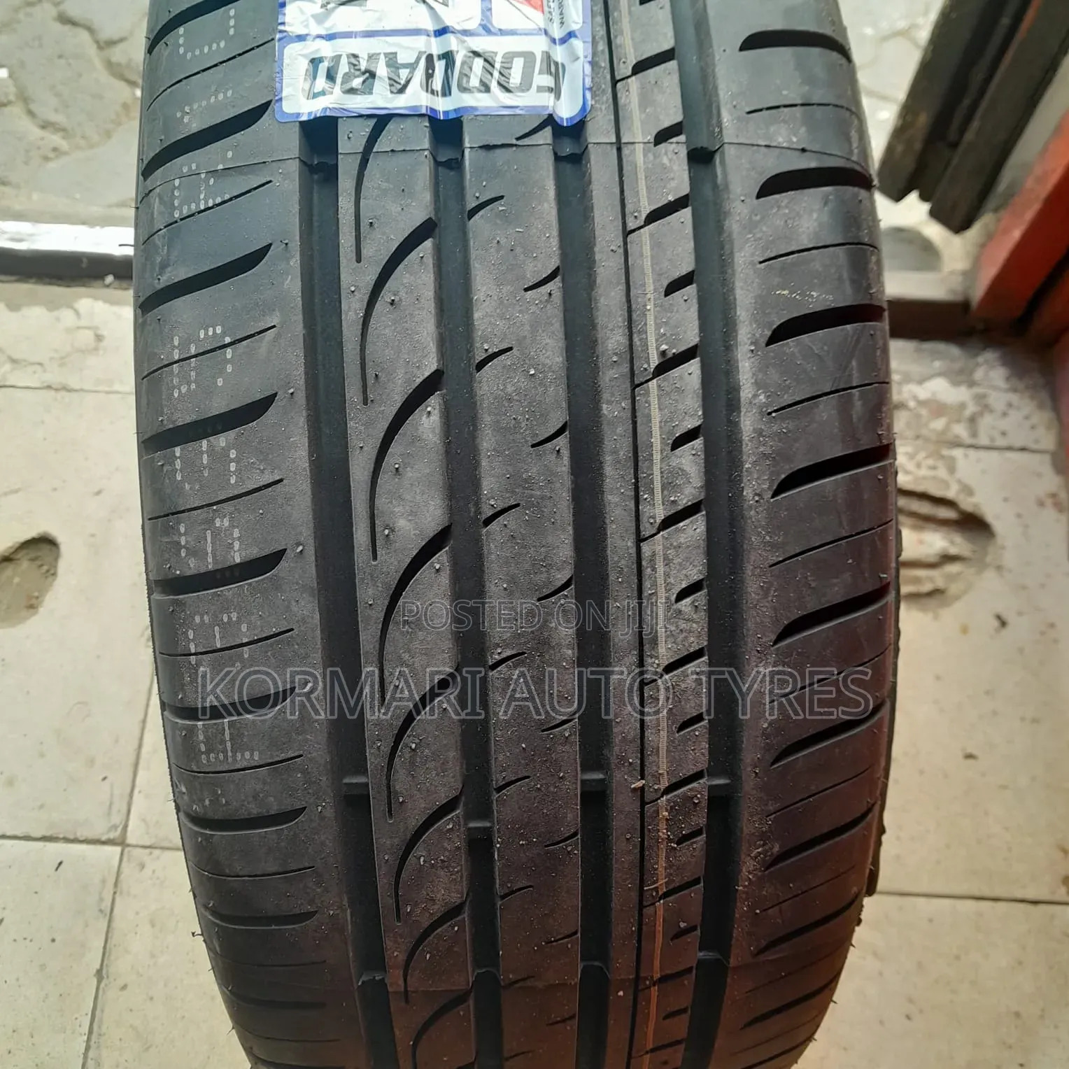 245/45r18 Goddard Tyre