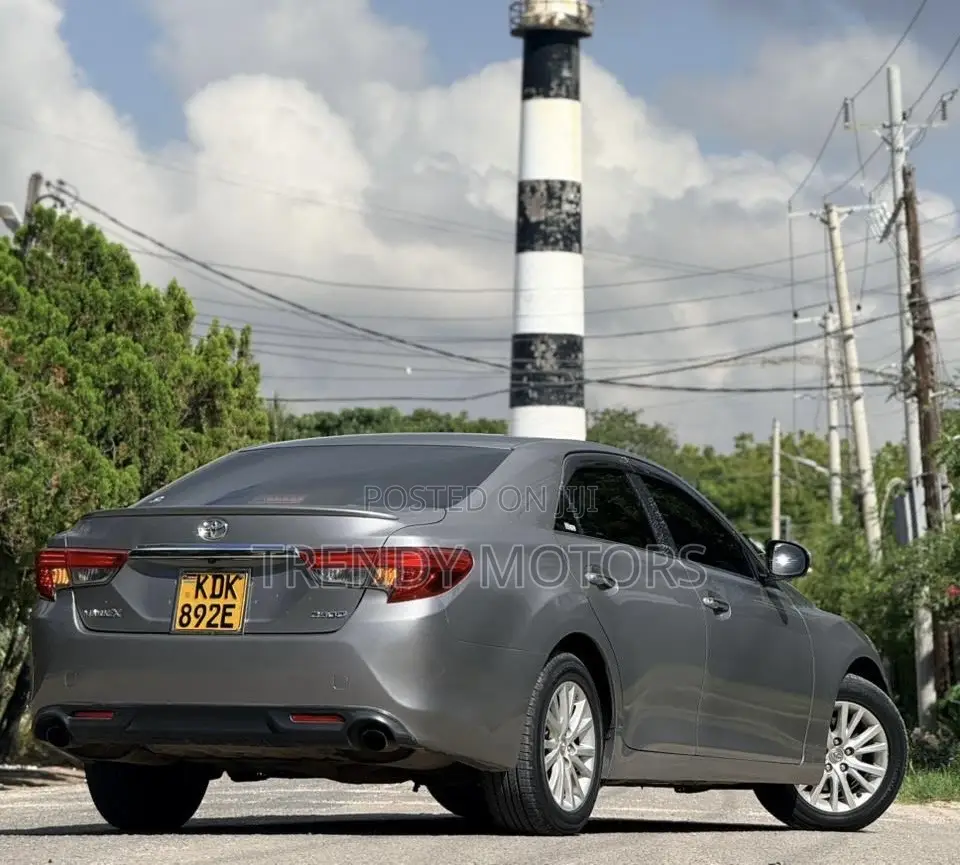Toyota Mark X 2014 Gray