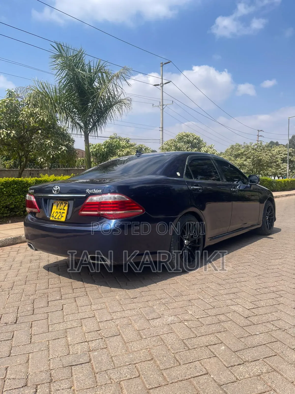 Toyota Crown 2012 Blue