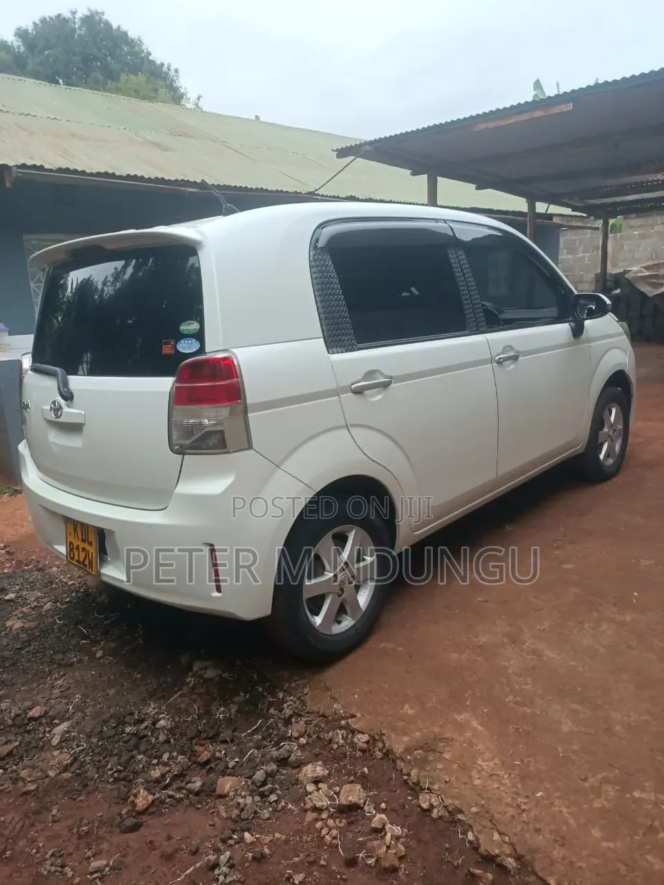 Toyota Spade 2016 White