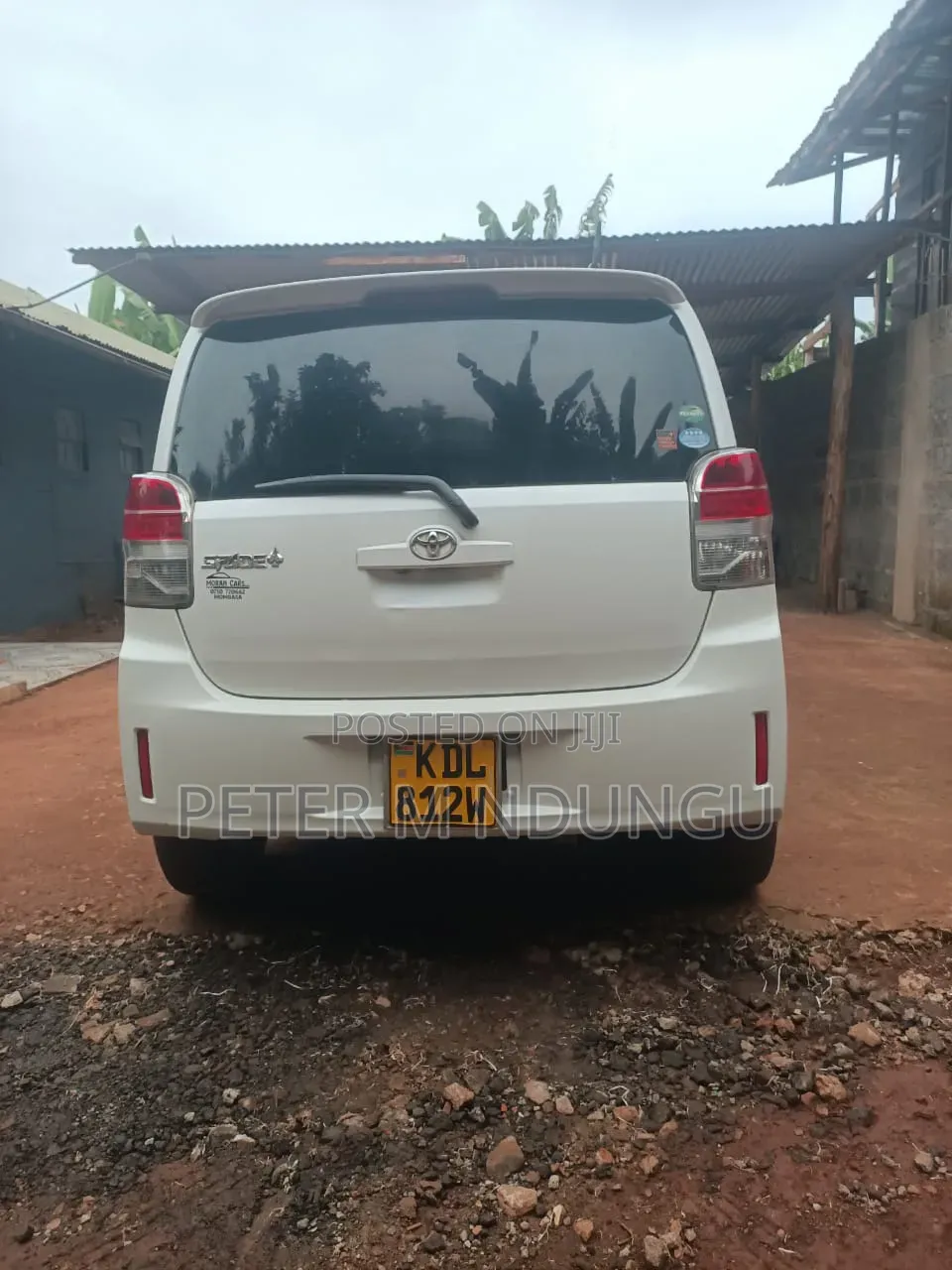 Toyota Spade 2016 White